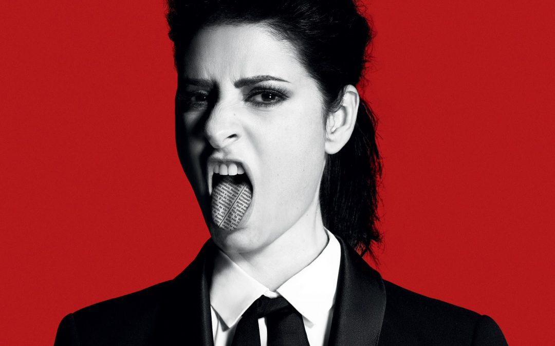 Rádio Transamérica Light traz Fernanda Abreu a Curitiba para pocket show gratuito