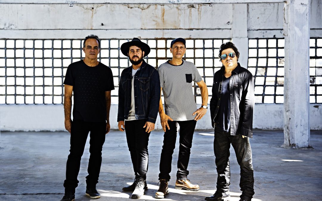 Barão Vermelho traz a Curitiba pocket show da turnê #barãoprasempre