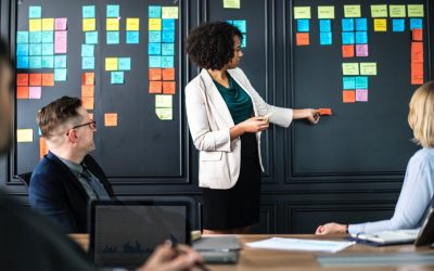 A arte de encantar o cliente será tema de capacitação no Ceart de Pinhais