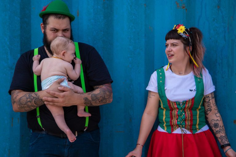 Sábado tem Oktoberfest em Cervejaria de Pinhais 4 Oktoberfest da Bastards Brewery é voltada para toda a família Cred Divulgação