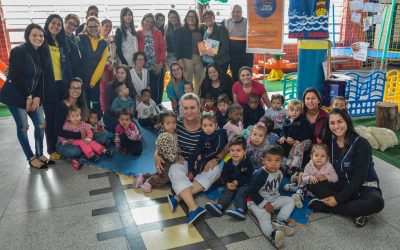 Centro de Educação Infantil de Pinhais recebe ações do Projeto Leia para uma Criança