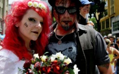 Gibiteca oferece oficina de maquiagem zumbi para todas as idades