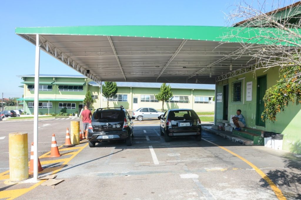 detran pinhais