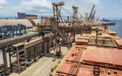 Portos do Paraná registram aumento de 21% na movimentação