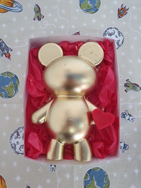 Presentes doces e criativos para o dia dos namorados 2 urso de chocolate dia dos namorados via lactea dourado