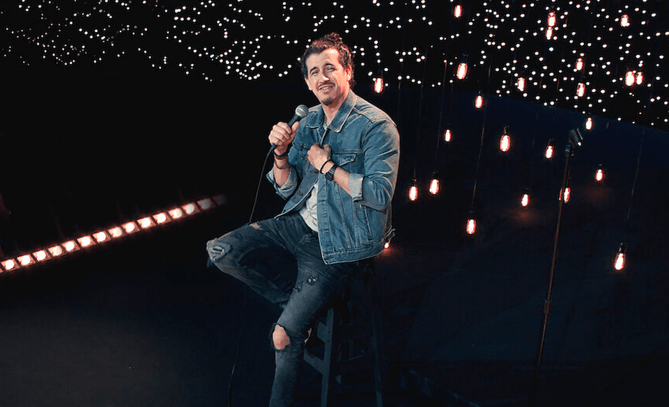 Dia 03 de setembro estreia o Stand-up - Alma de Pobre do Afonso Padilha na Netflix. 1 alma de pobre afonso padilha e1599077676837