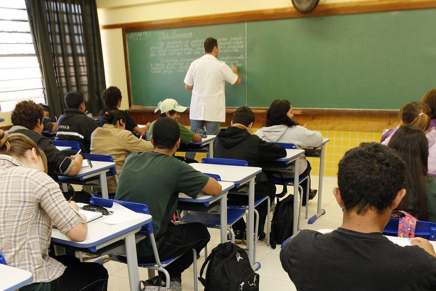 Matrículas abertas para a Educação de Jovens e Adultos - EJA 1 eja colegio oscar