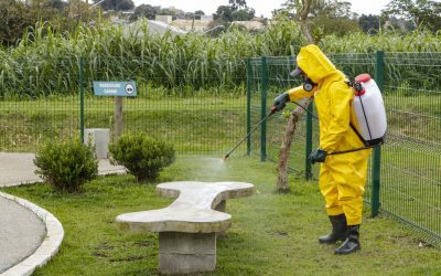 Dedetização contra parasitas é realizada no Parcão