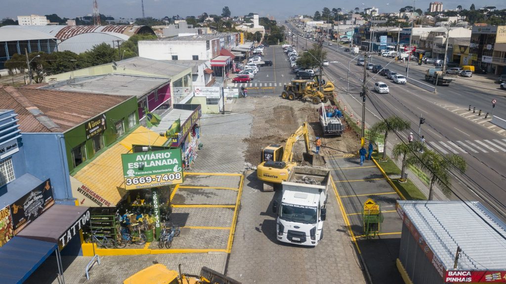 Prefeitura prossegue revitalização na marginal da Rodovia João Leopoldo Jacomel 1 marginal joao leopoldo