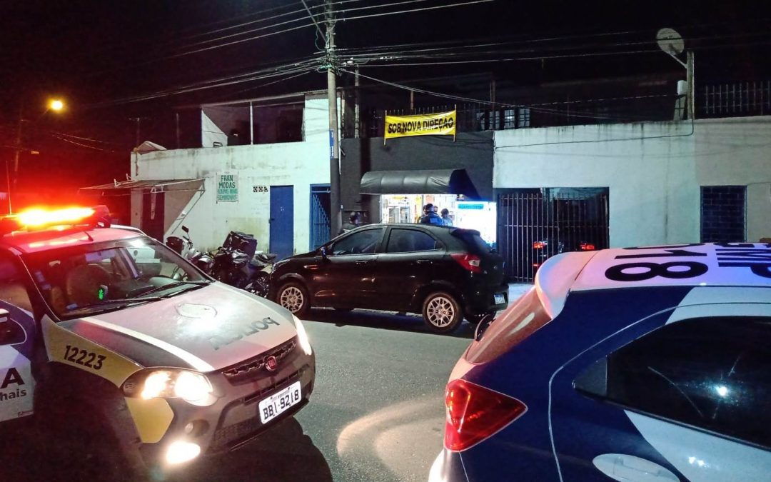 Operação da Guarda Municipal e Polícia Militar fiscaliza estabelecimentos comerciais do município