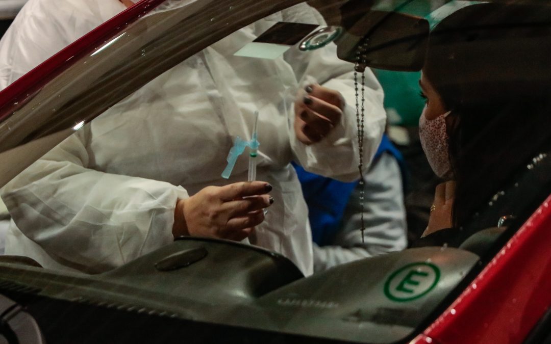 Vacinação contra a Covid-19 em Pinhais: aberto o agendamento para 32 anos ou mais