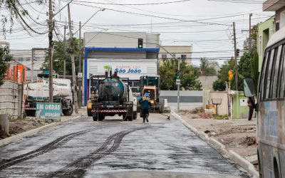 Pavimentação asfáltica na Rua Manoel Bandeira é finalizada