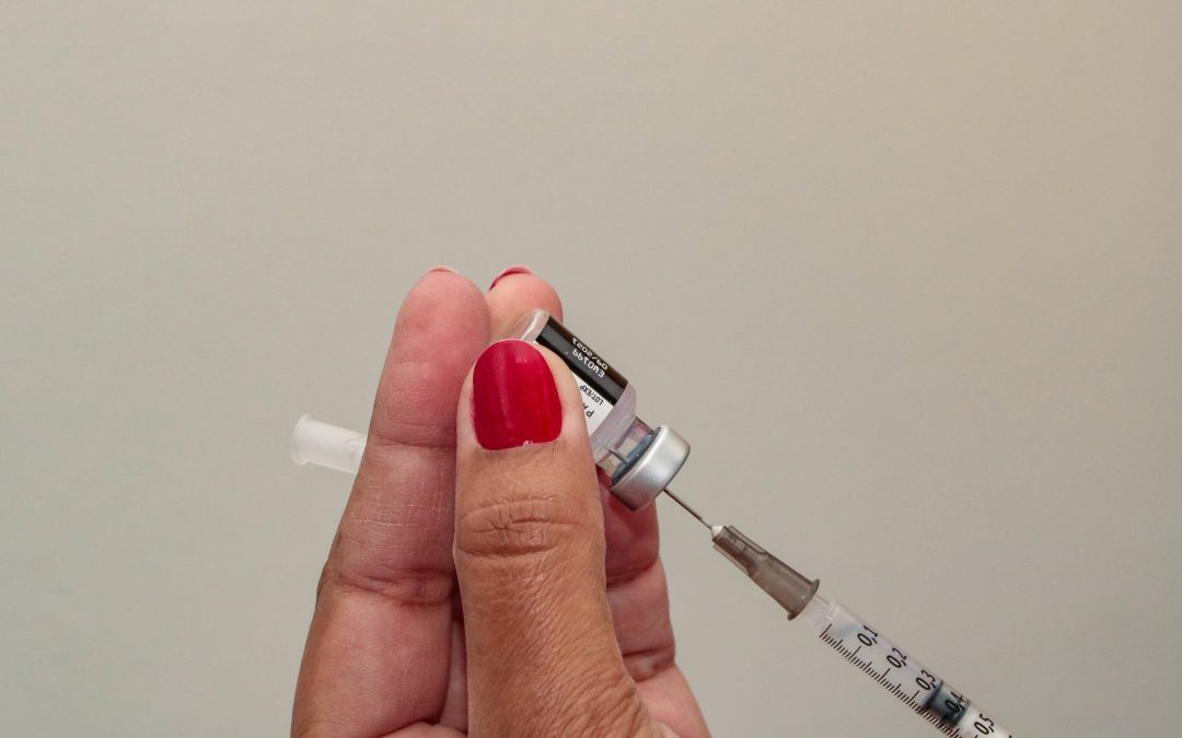 Pinhais já aplicou mais de 200 mil doses da vacina contra a Covid-19