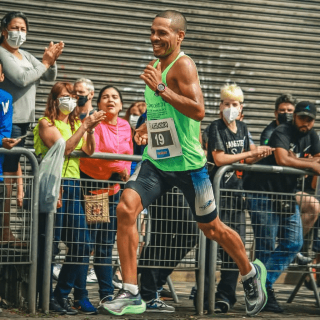 Atleta apoiado pelo município foi o melhor paranaense na Corrida de São Silvestre 1 atleta de pinhais