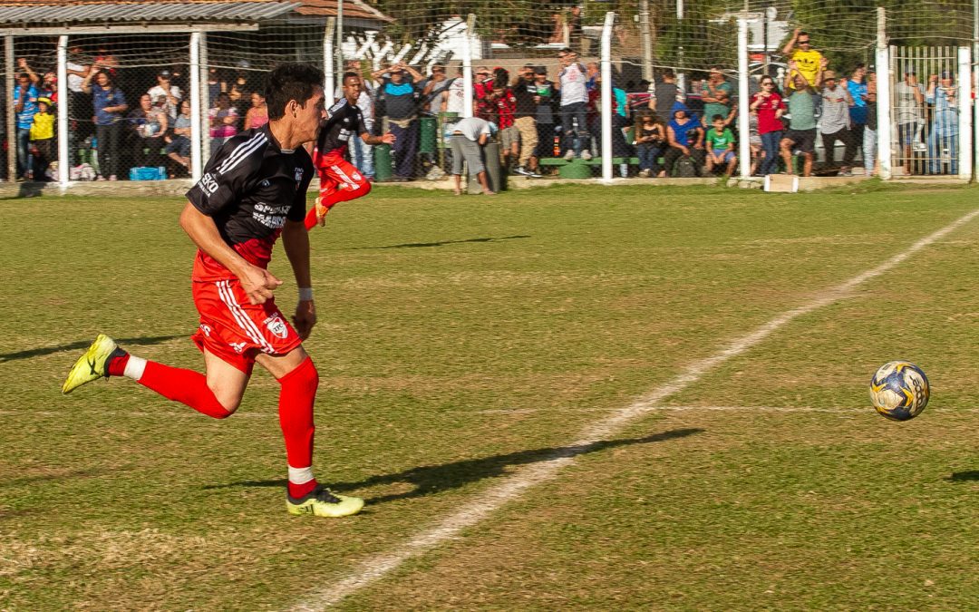 Estão abertas as inscrições para a XII Copa Pinhais de Futebol