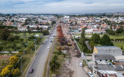 Drenagem é realizada na última etapa da duplicação da Avenida Maringá