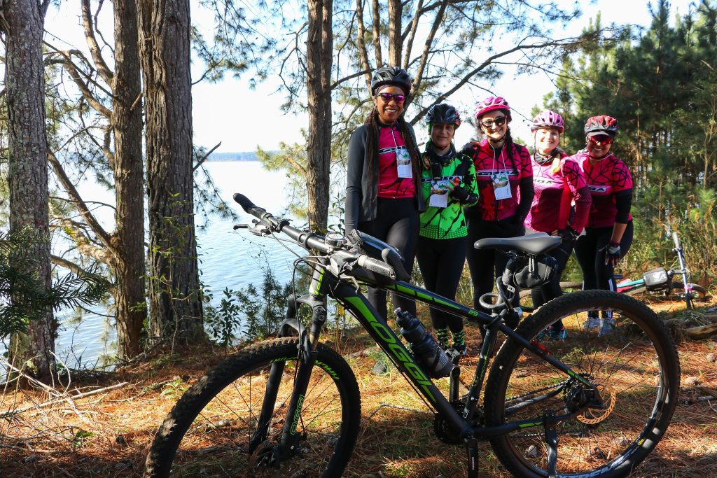 Pedalada Internacional da Natureza mostrou os encantos e os atrativos turísticos de Pinhais 7 Pedalada Internacional da Natureza8