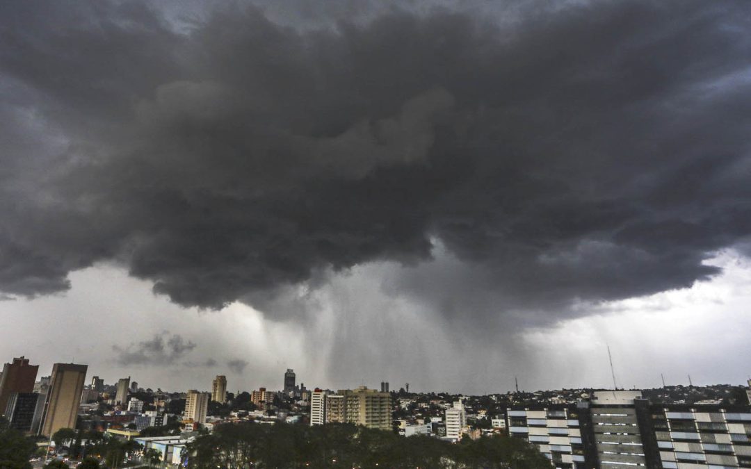Novo ciclone se aproxima do Paraná