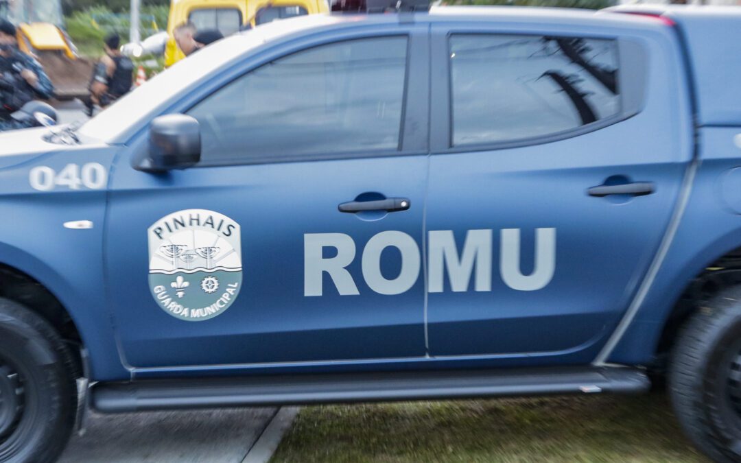 Romu realiza o atendimento de primeiros socorros e ajuda a salvar vida de criança