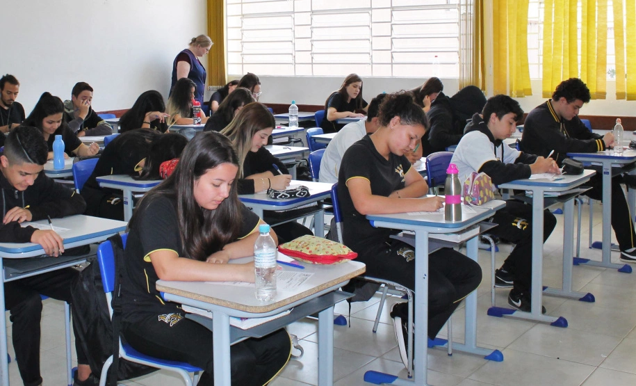 Aulas das Escolas e Colégios Estaduais iniciam dia 06 de fevereiro 1 aulas em pinhais