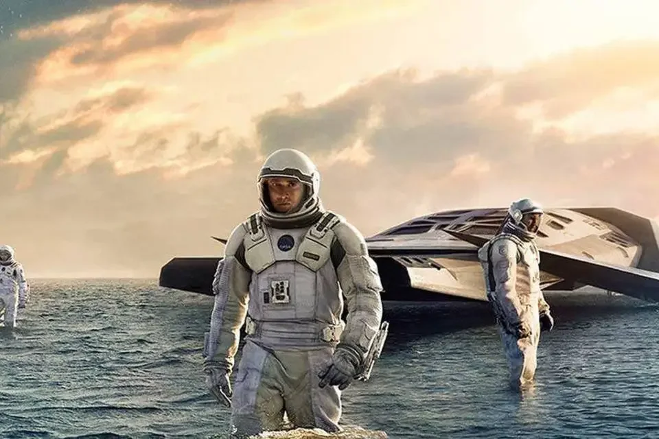 Veja onde assistir os filmes do Christopher Nolan no streaming: HBO max e Lions Gate 13 size 960 16 9 interstellar 023