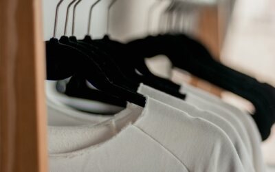 Customização de roupas: O que é e 6 dicas de como fazer