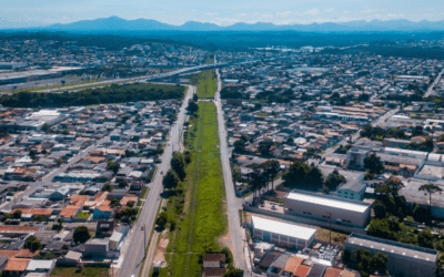 Prefeitura de Pinhais e Rumo assinam acordo para serviço de roçada na linha férrea