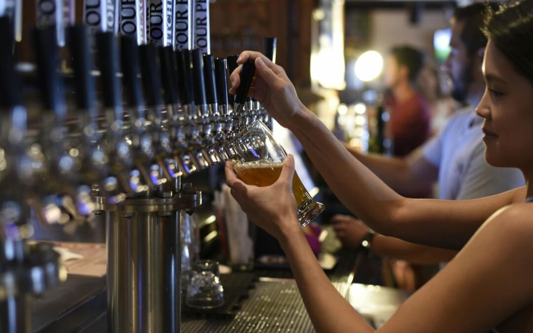 Bar de Curitiba dará 200 chopes se o Palmeiras vencer o Botafogo nesta terça (26)