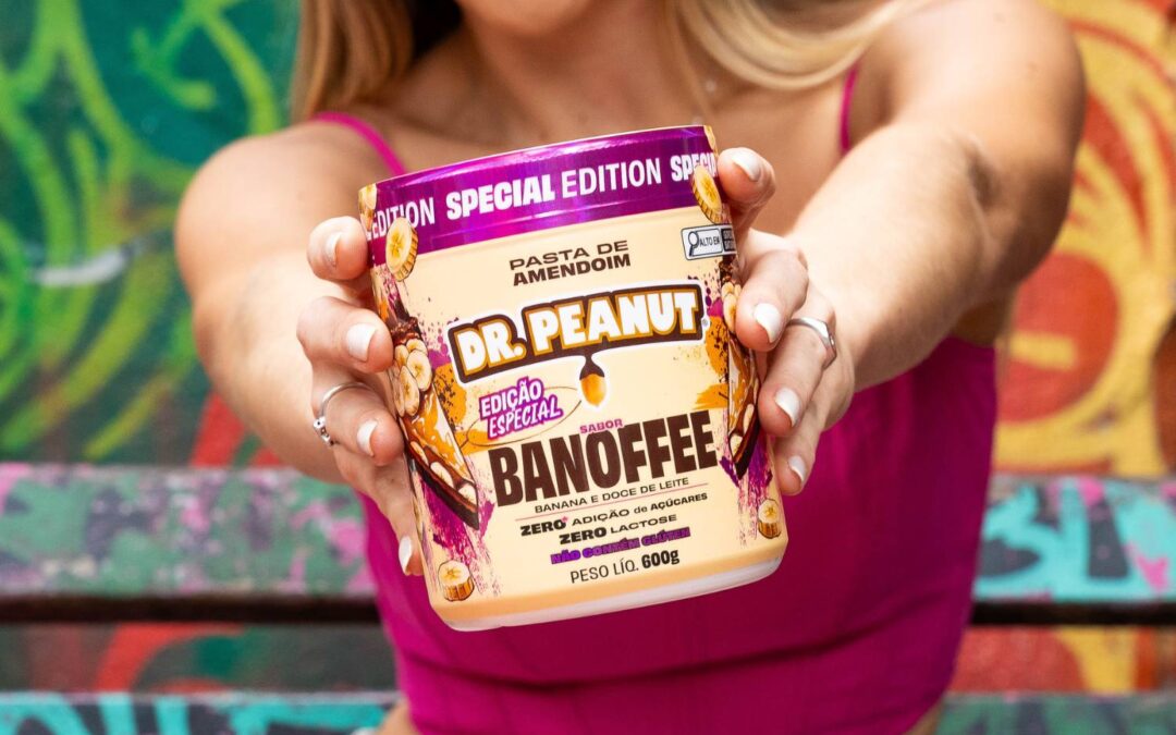 Dr. Peanut lança pasta de amendoim sabor Banoffee e inova com rótulo criado por inteligência artificial