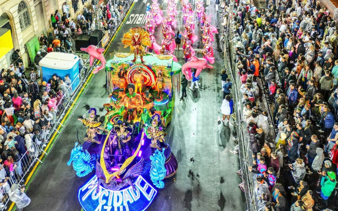 Carnaval em Curitiba: saiba como curtir a folia de diversas formas