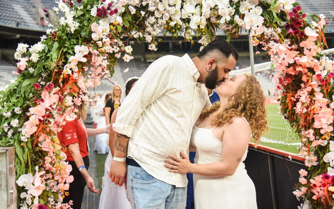 Casamento Coletivo Gratuito na Arena da Baixada em Maio de 2025: Inscrições Abertas!