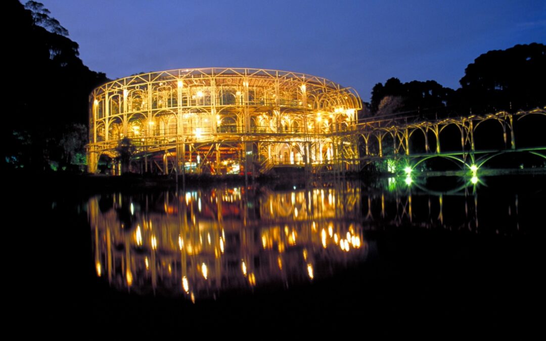 Automobilismo + música eletrônica: Red Bull faz estreia de seu novo evento global em Curitiba