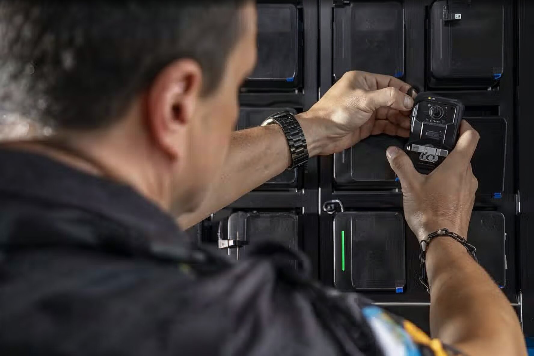 Guarda Municipal de Pinhais ganha reforço de câmeras corporais a partir de outubro em nova fase de programa de segurança municipal