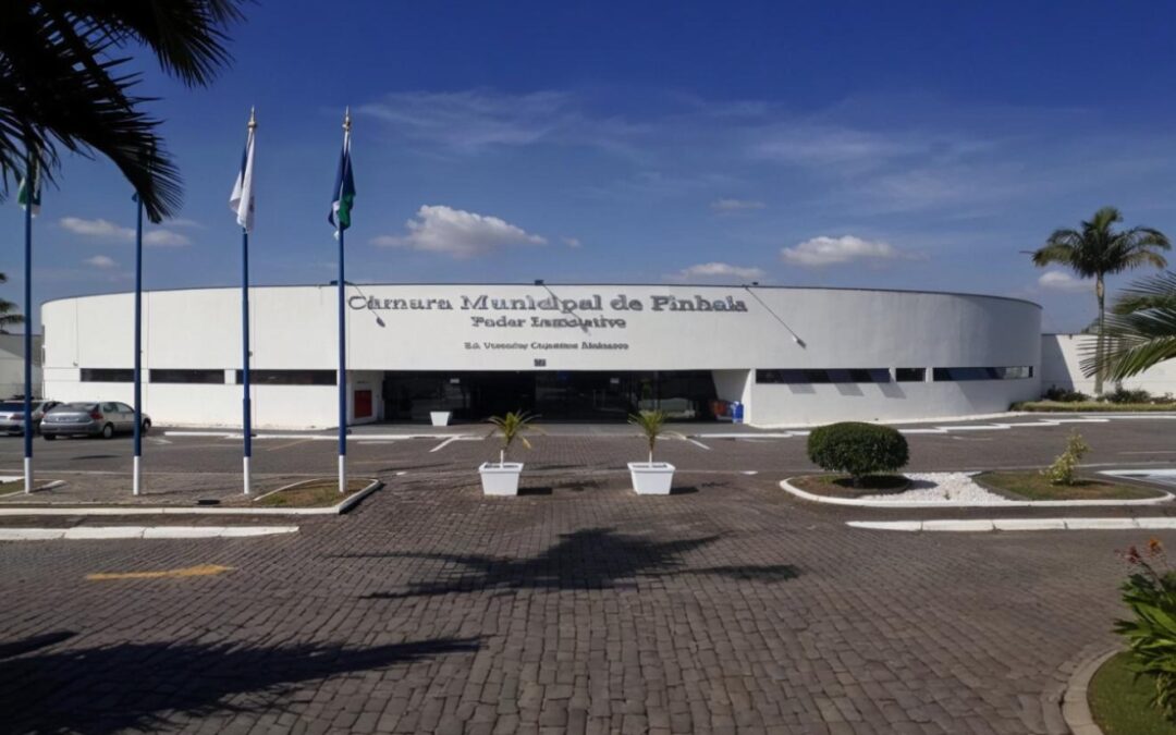 Oportunidade em Pinhais: Câmara Municipal Lança Concurso com Salários de até R$ 6,6 mil!